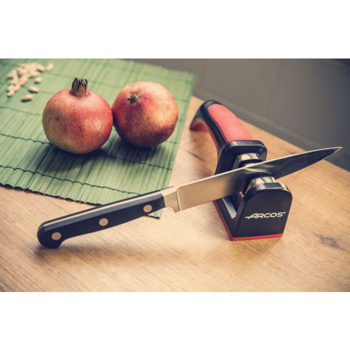 Aparat de ascuțit cuțite manual Arcos